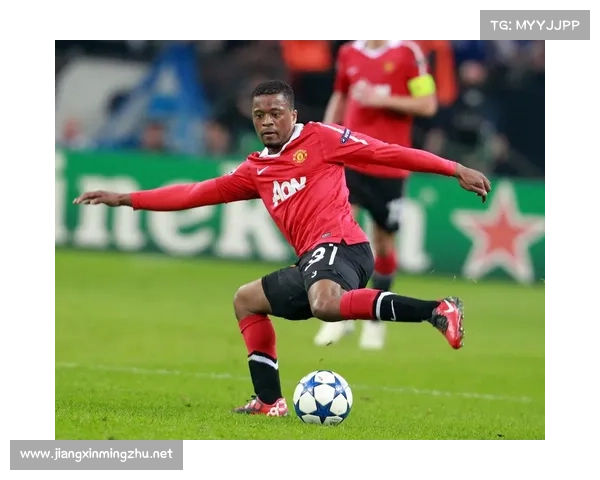 埃弗拉：技术全面与个性鲜明的全能左后卫解析